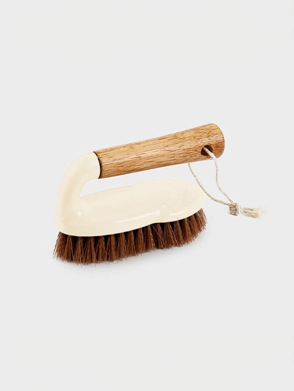 Rubber wood handle floor brush