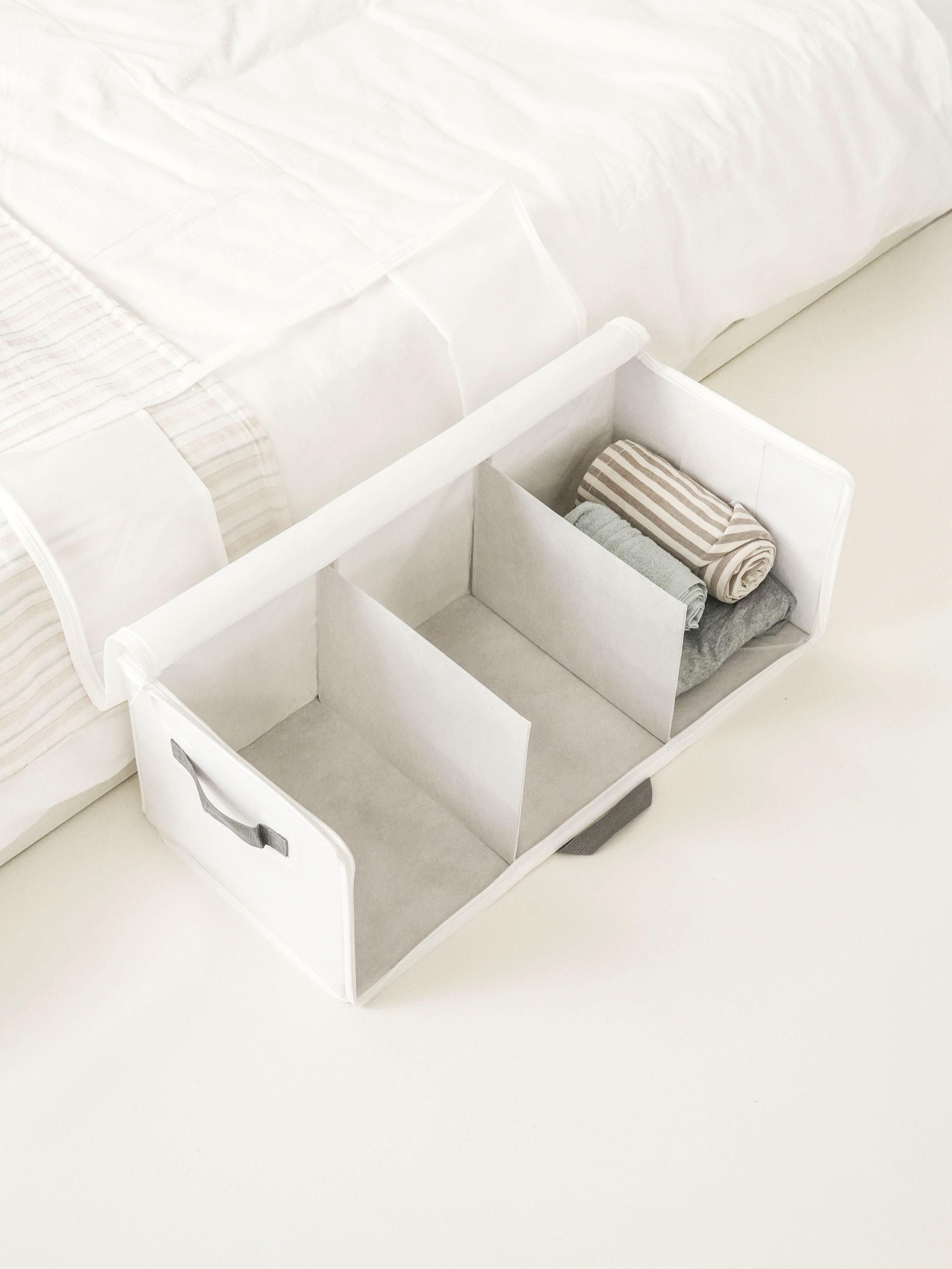 3 partition non-woven storage boxes