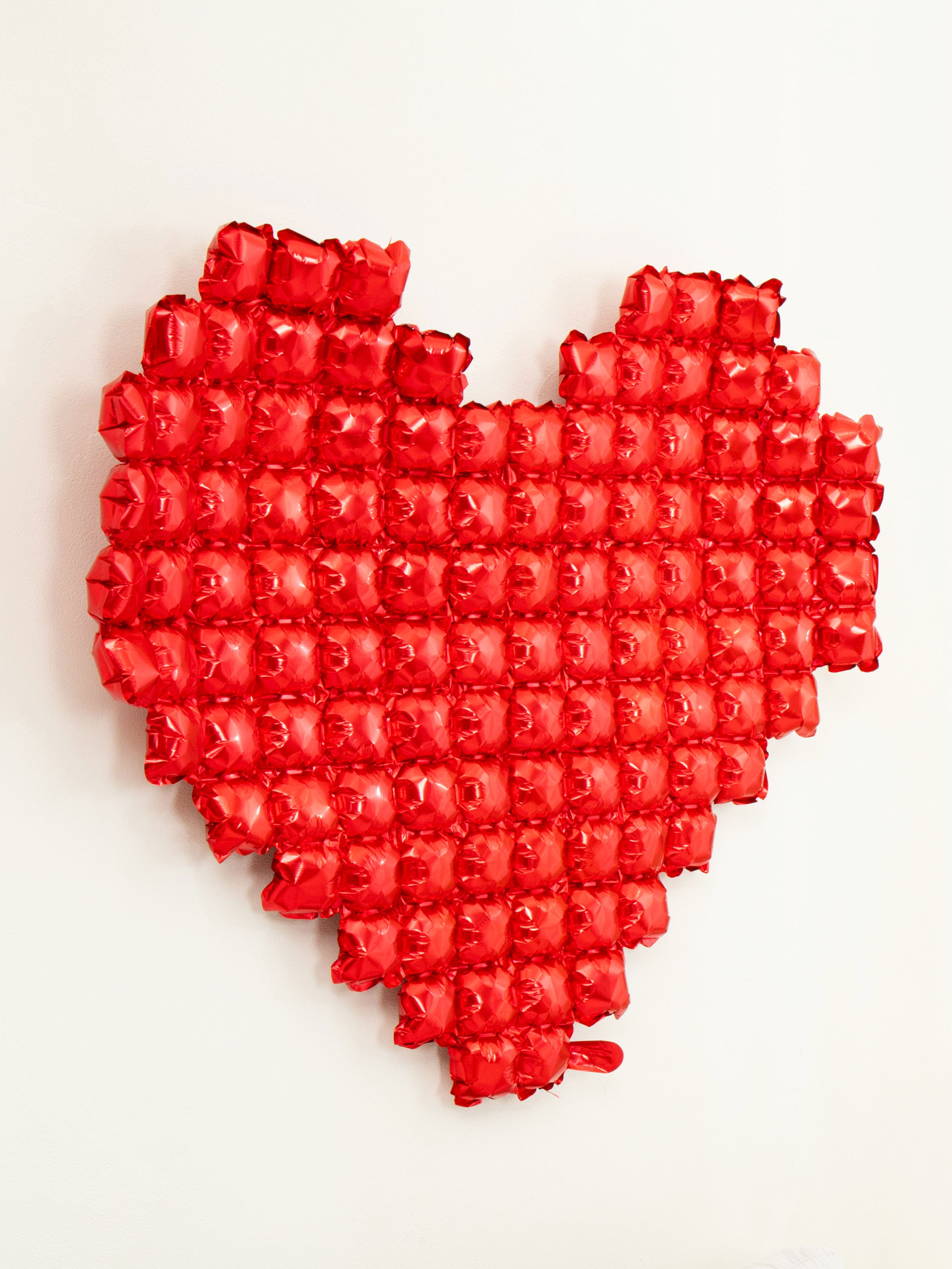 Big Heart Pixel Balloon