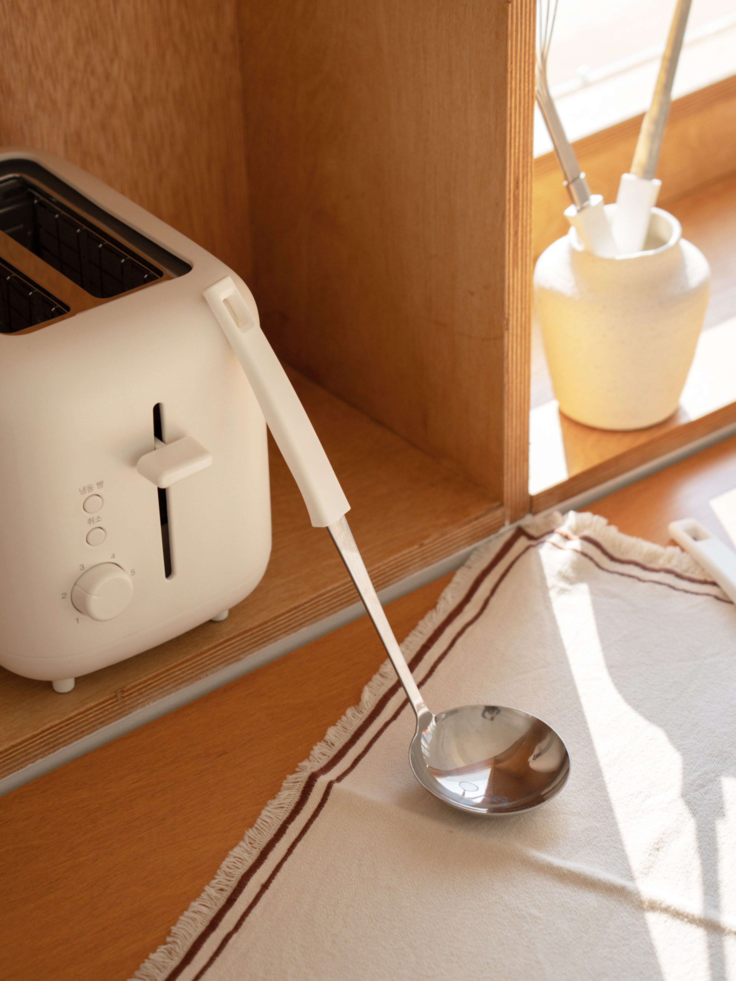 Simple stainless steel ladle small made in Japan