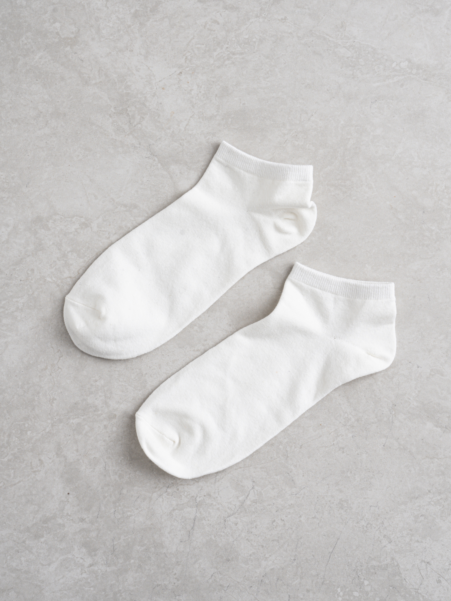 Monfoot Men's Basic Sneakers Socks White