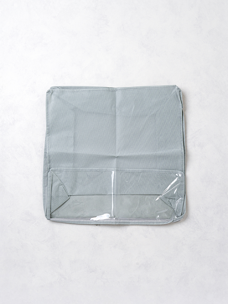 Non-woven blanket organizer medium size