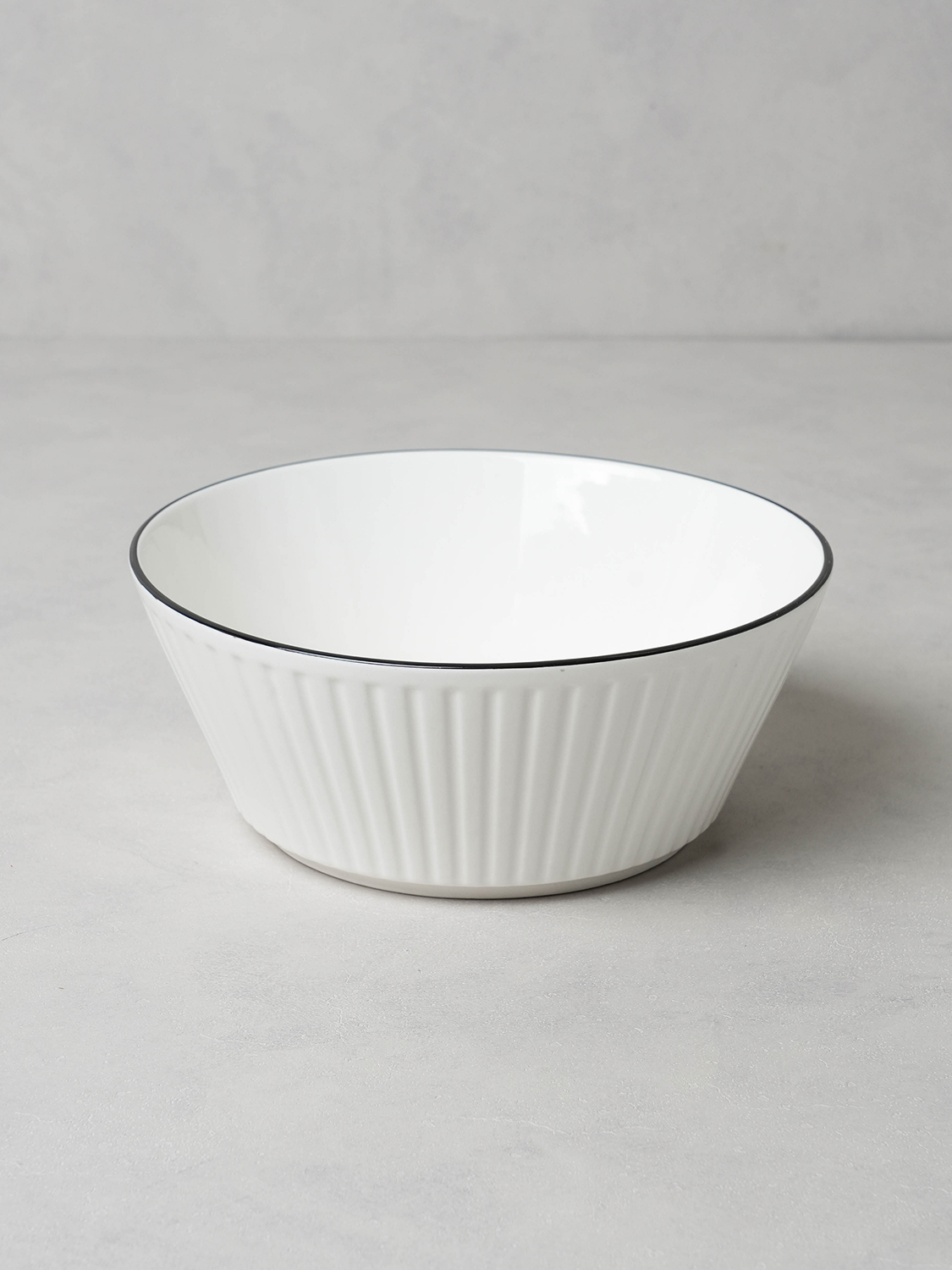 구부 테두리 라인 면기 19.5 cm 블랙