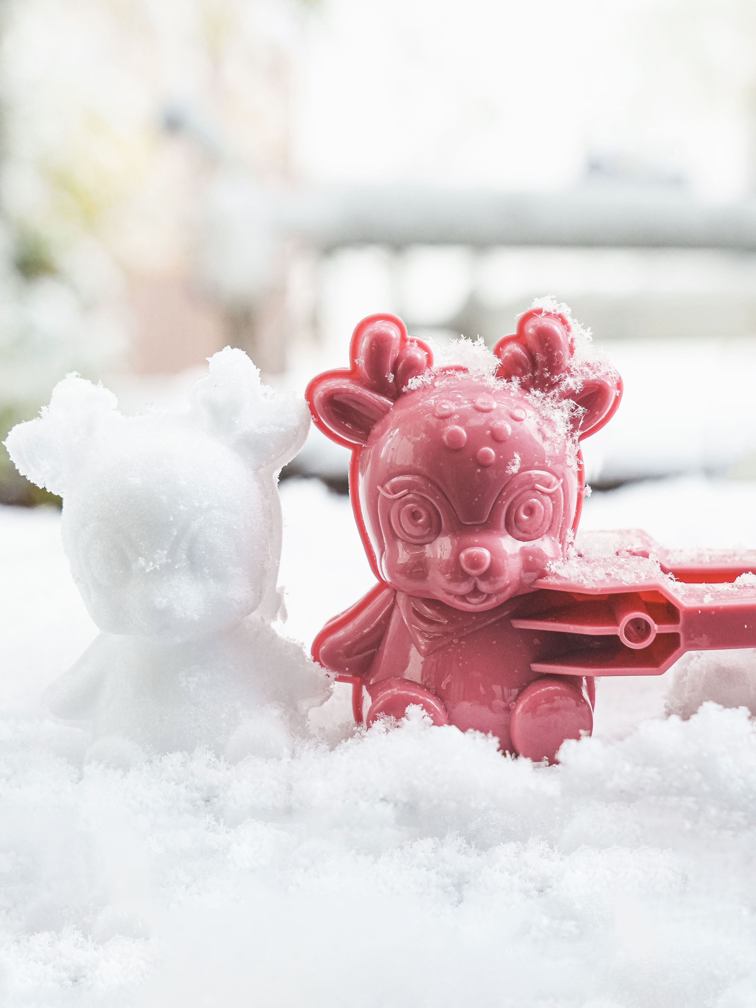 snow maker tongs rudolph