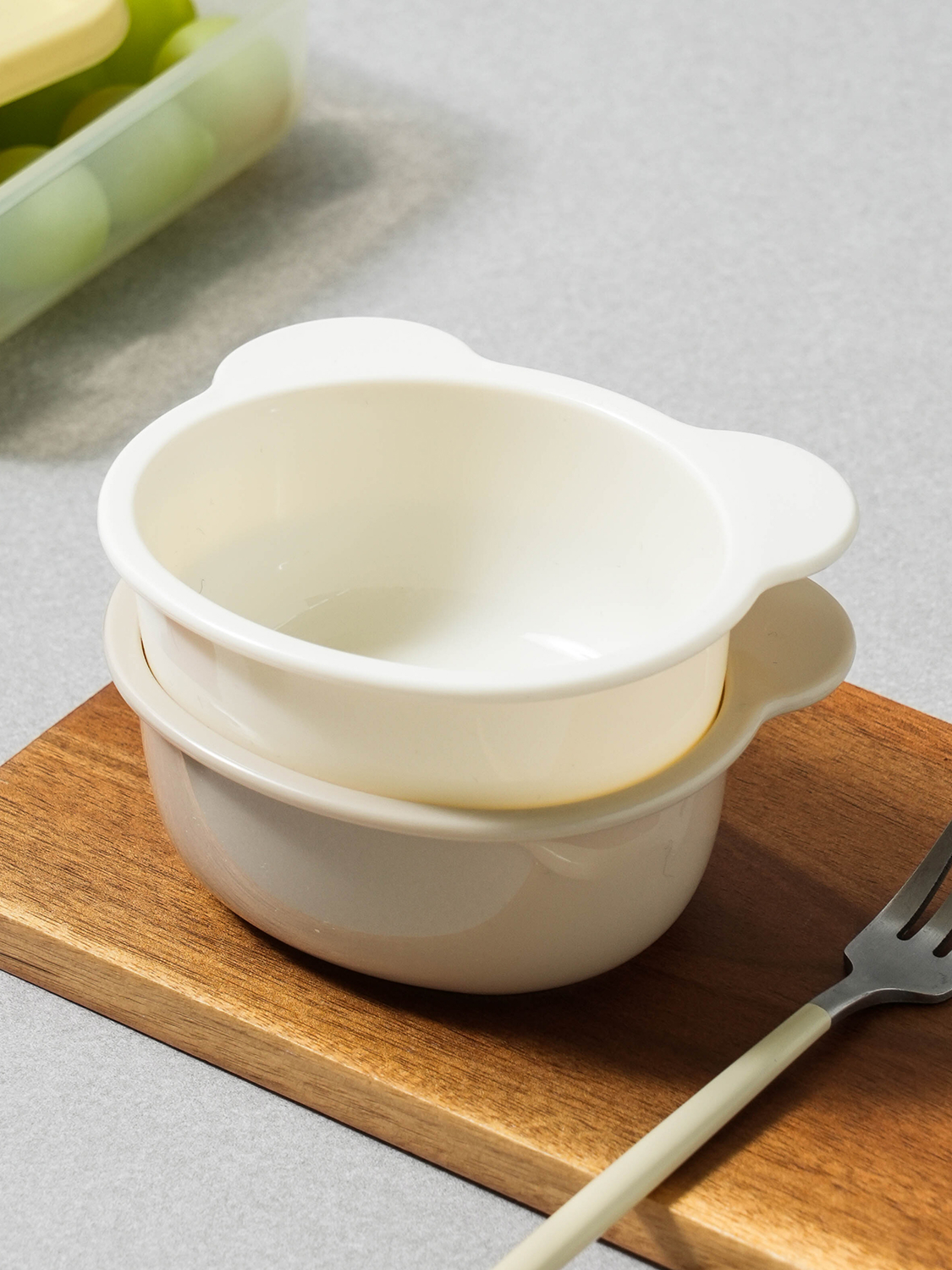 2 microwave-safe mini multipurpose bowls