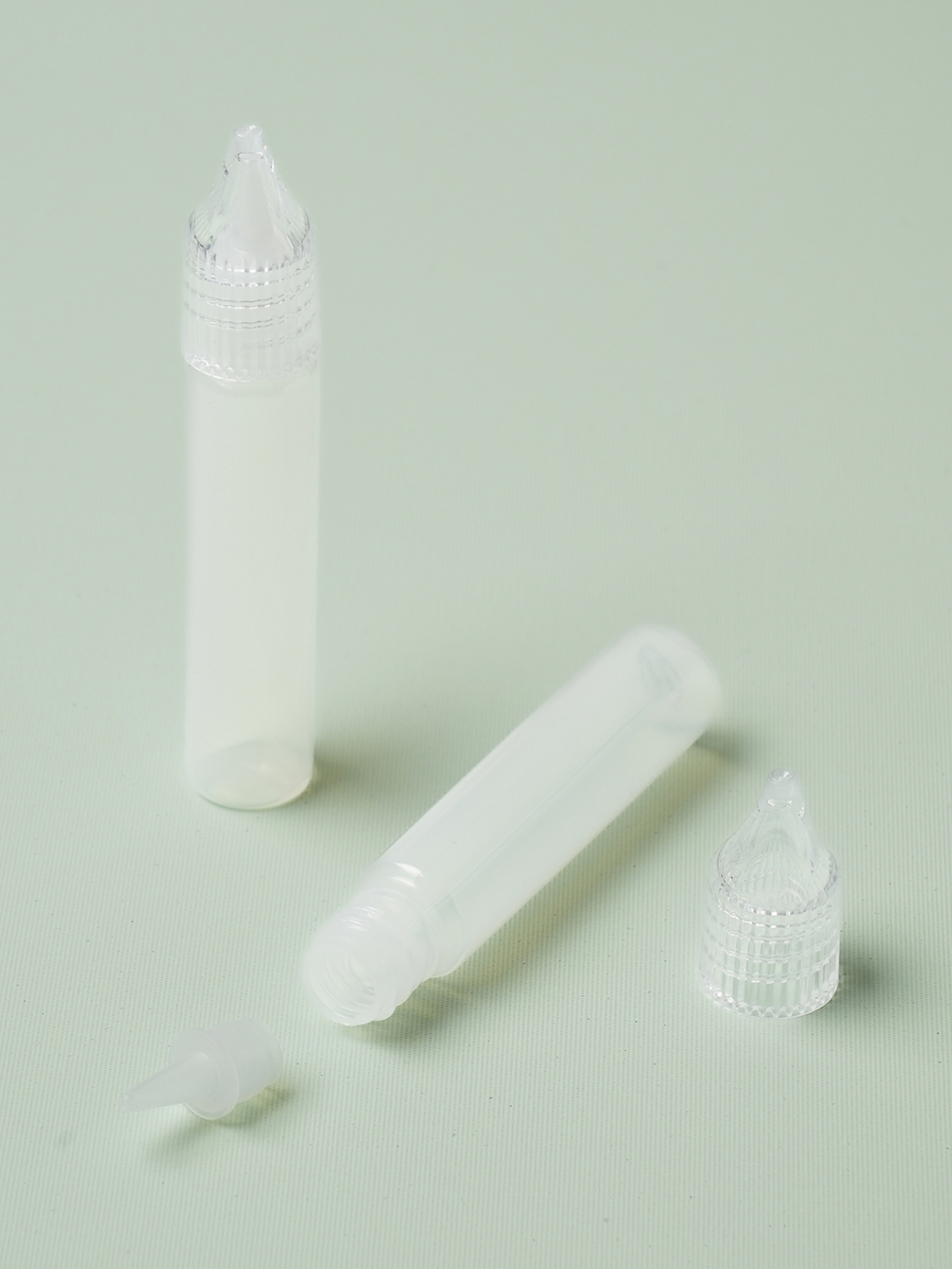 Pointed mouth cosmetic dispensing container 11 ml, 2 packs