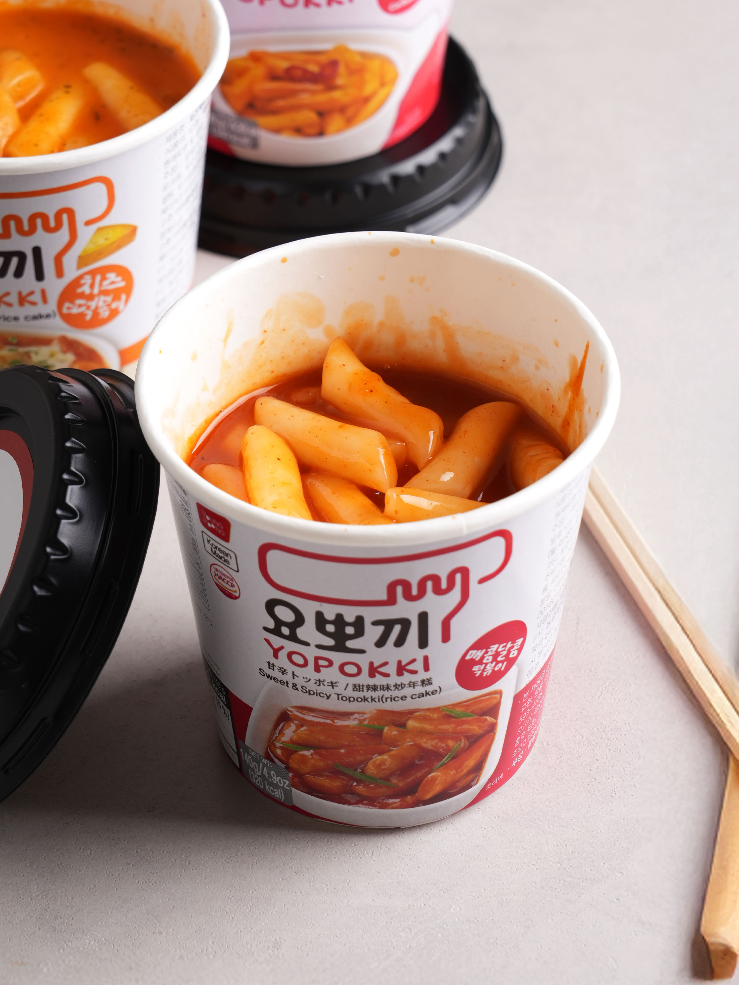 Yopoki Sweet and Spicy Tteokbokki 140 g