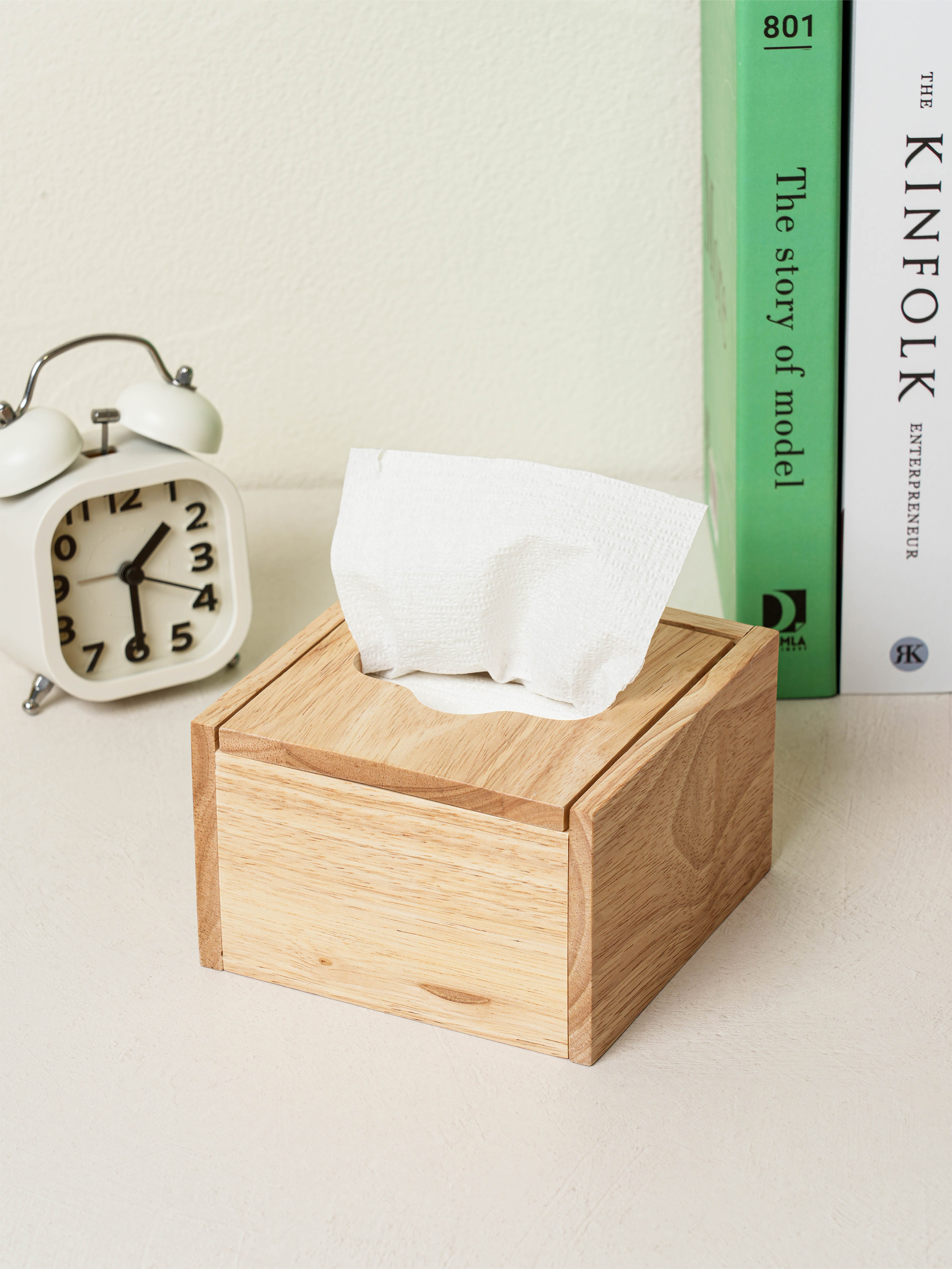 Rubber tree napkin case