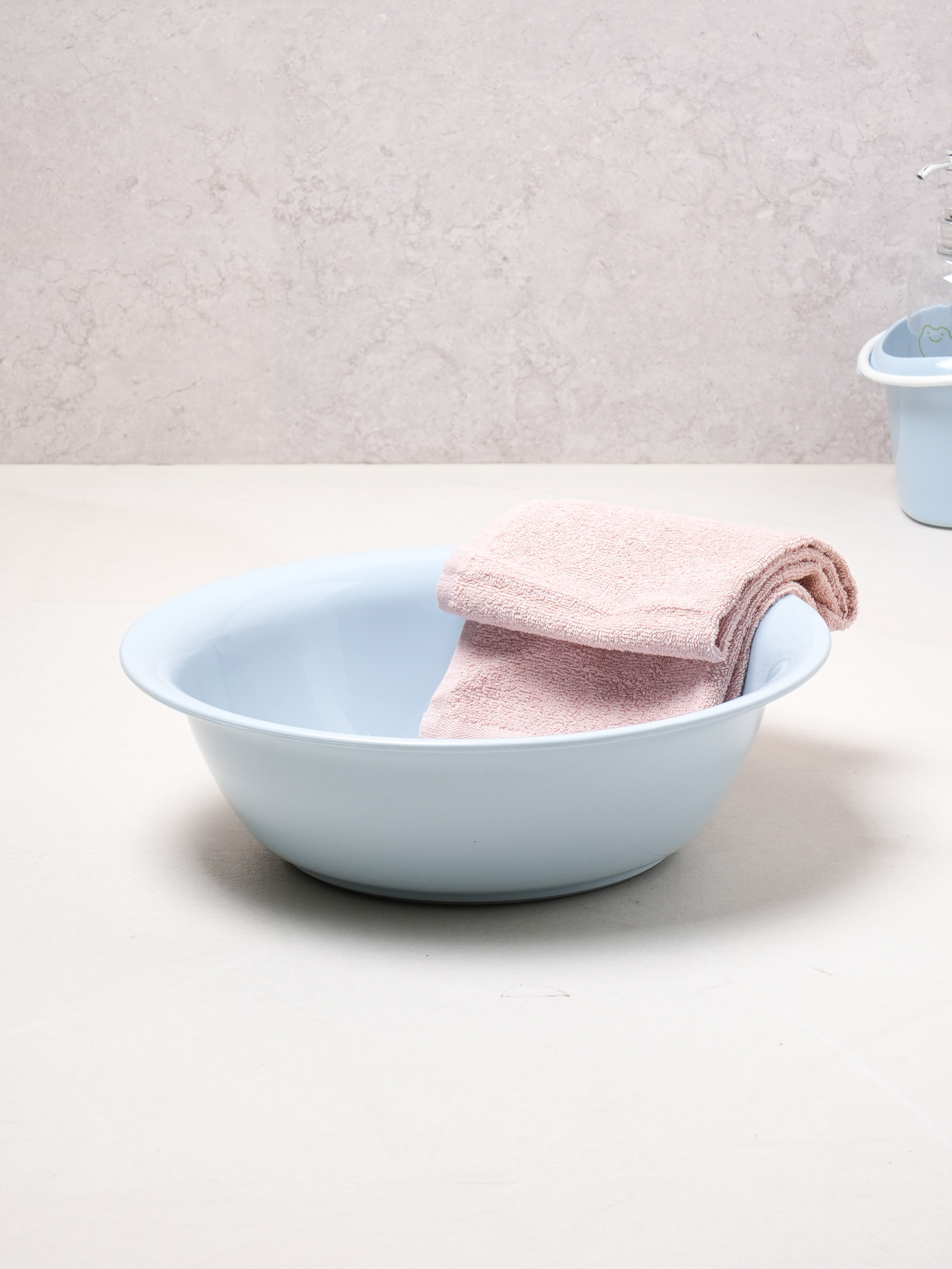 Round basin 35.5 cm