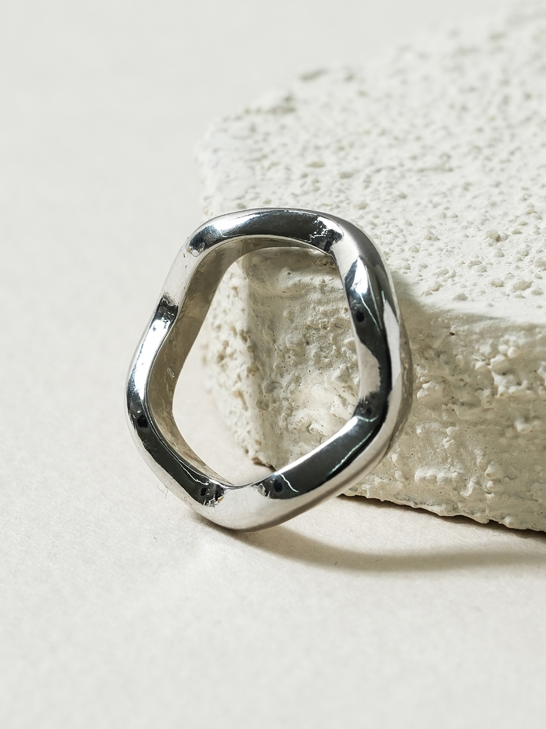 silver bold ring
