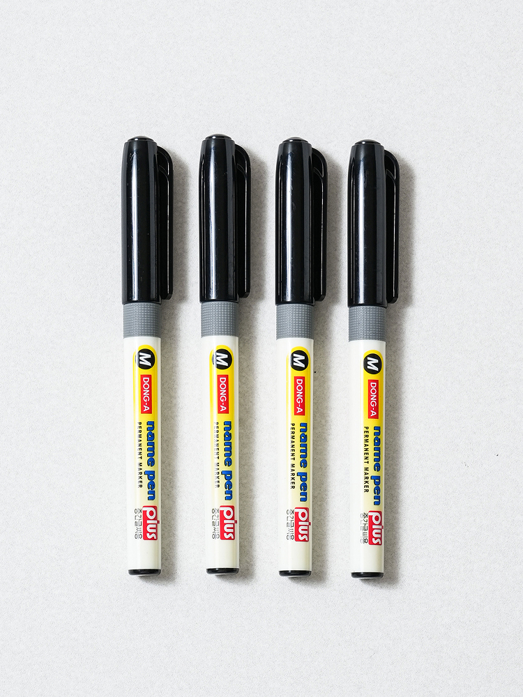 Donga Name Pen Plus M 4 pcs black