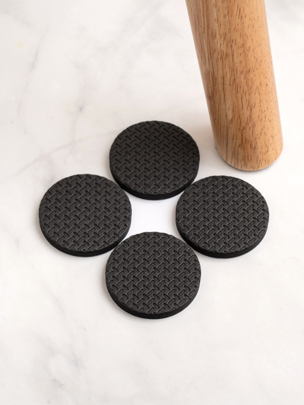 12 large anti-scratch floor pads
