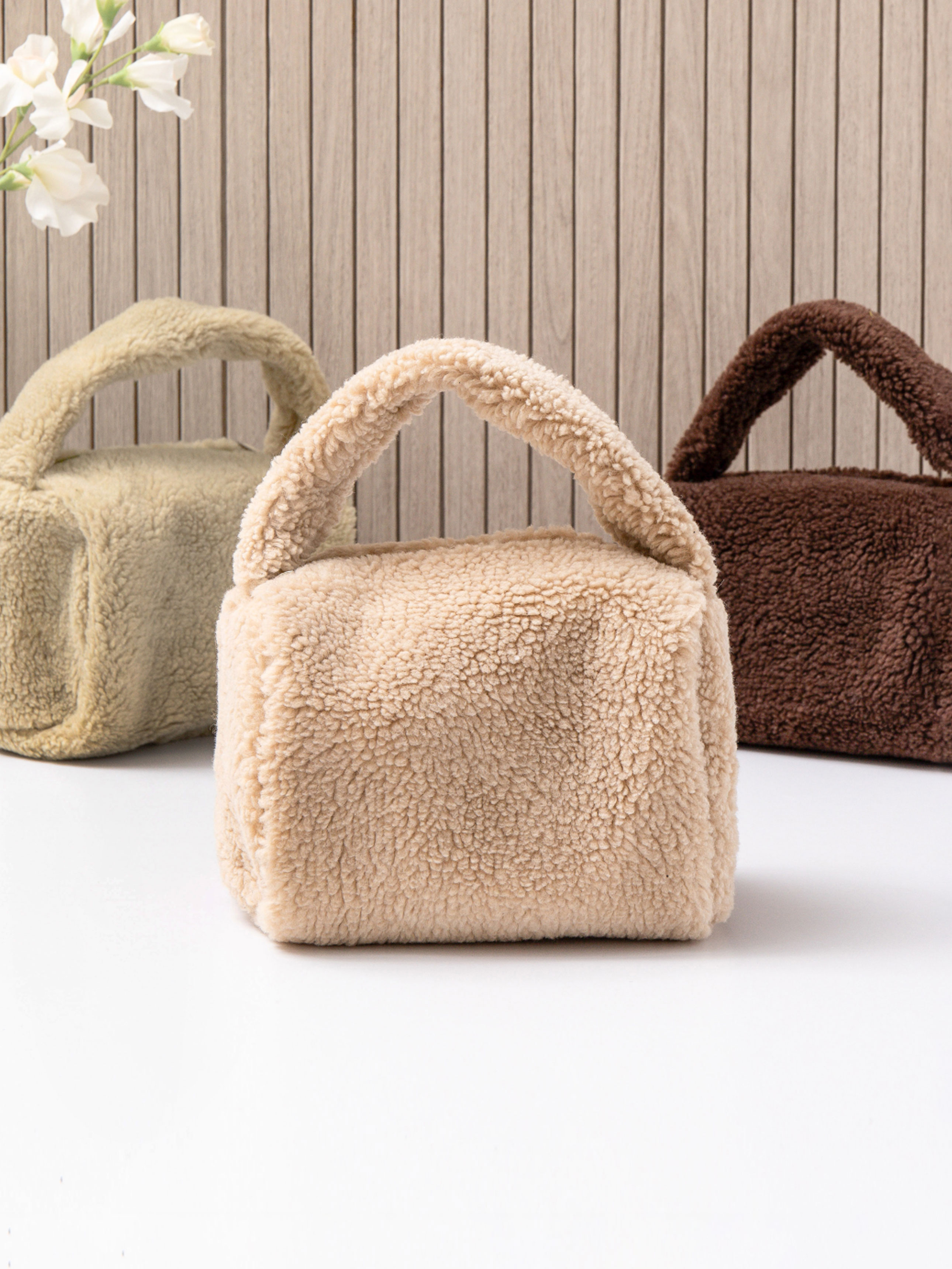 Bubbly cylindrical bag