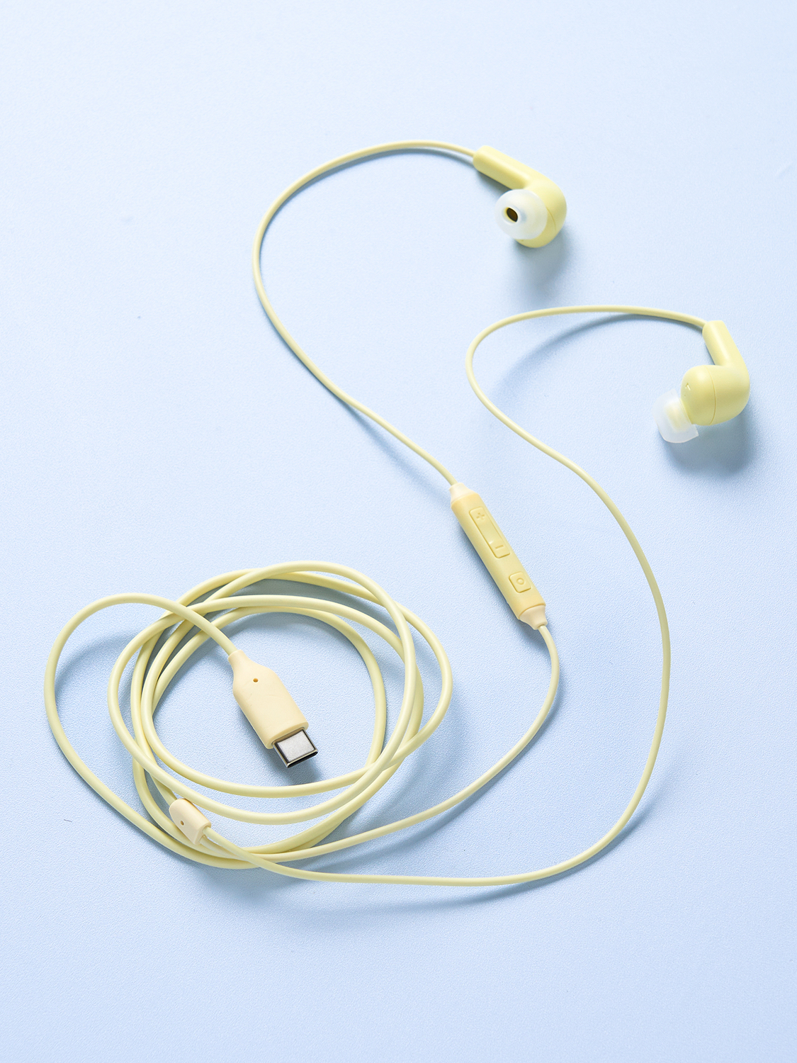 C type earphone in-ear yellow