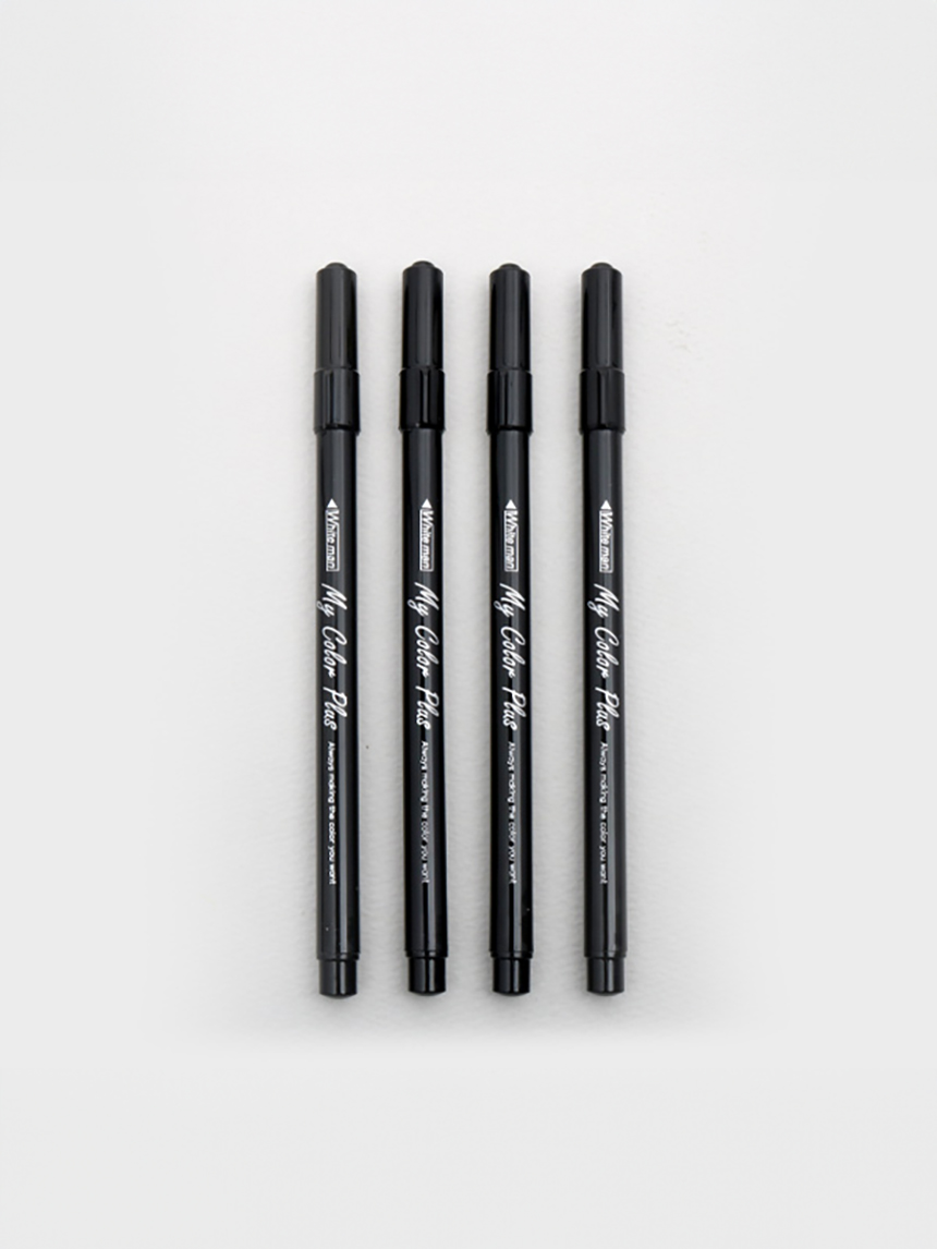 4 plus pens (black)