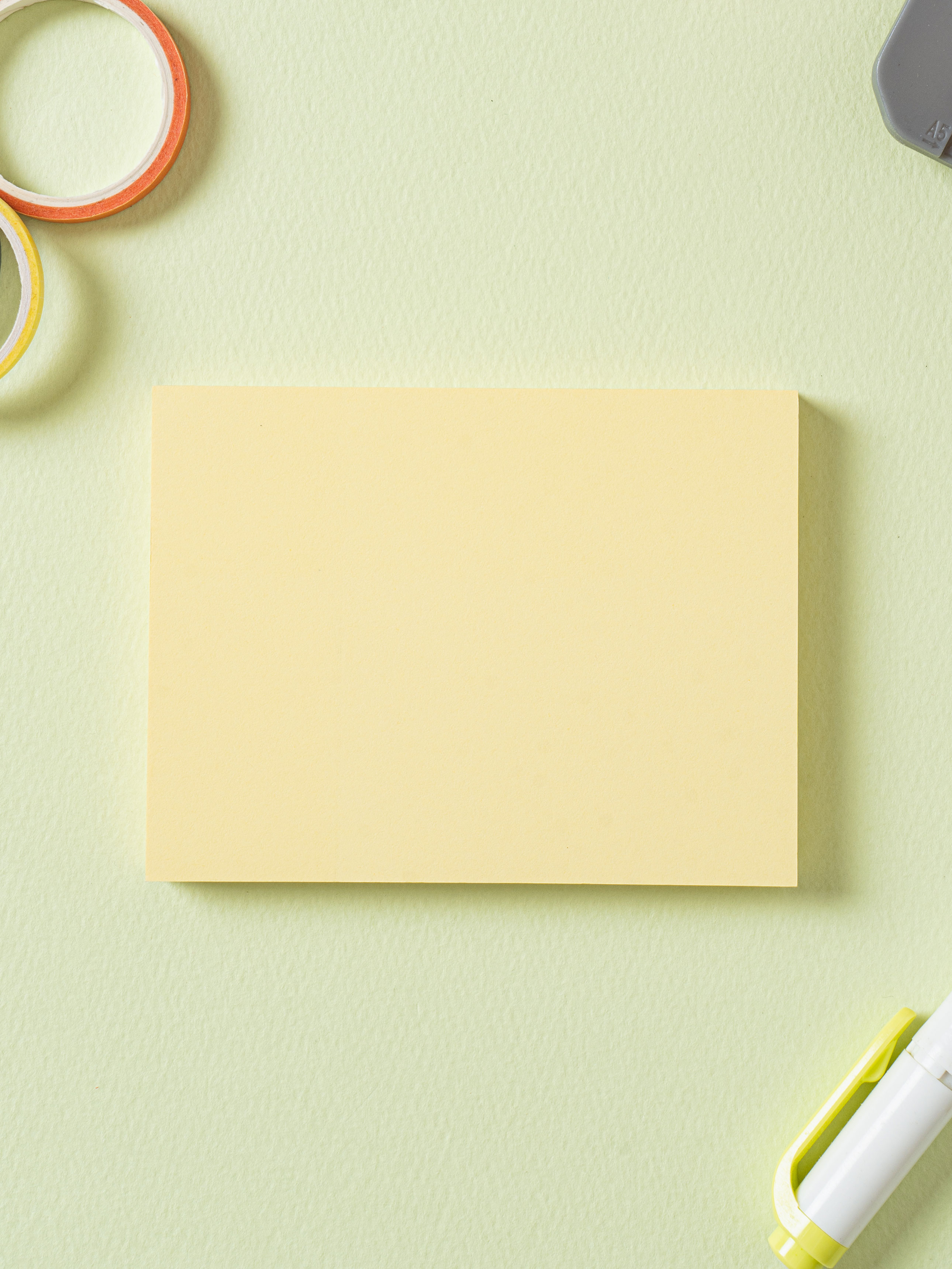 Memotech Yellow Adhesive Memo 100