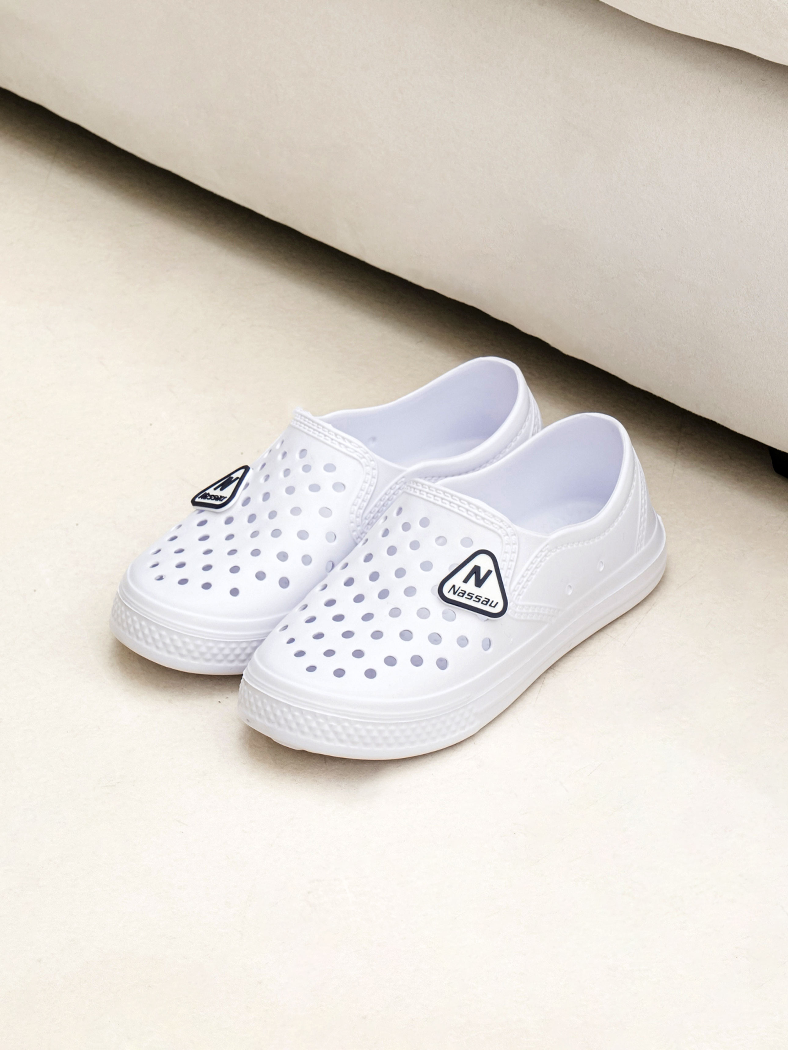 EVA indoor shoes approximately 230 mm