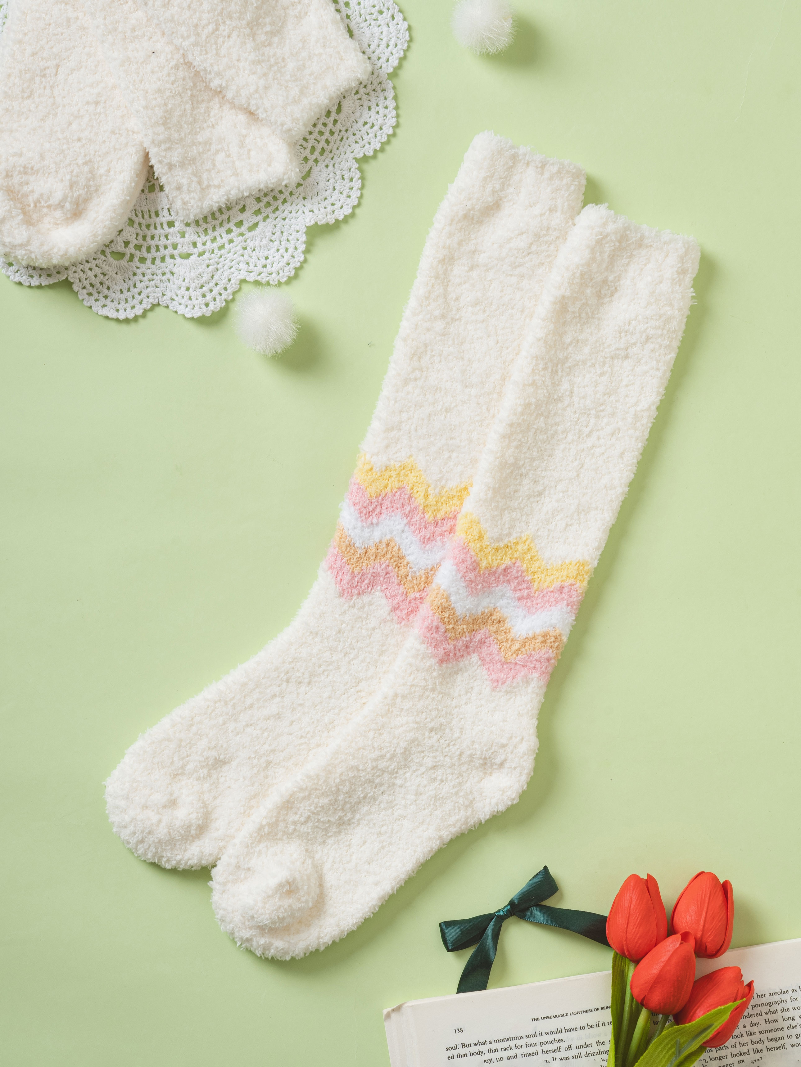 Monfoot Women's Knee Socks Sleep Socks Ivory