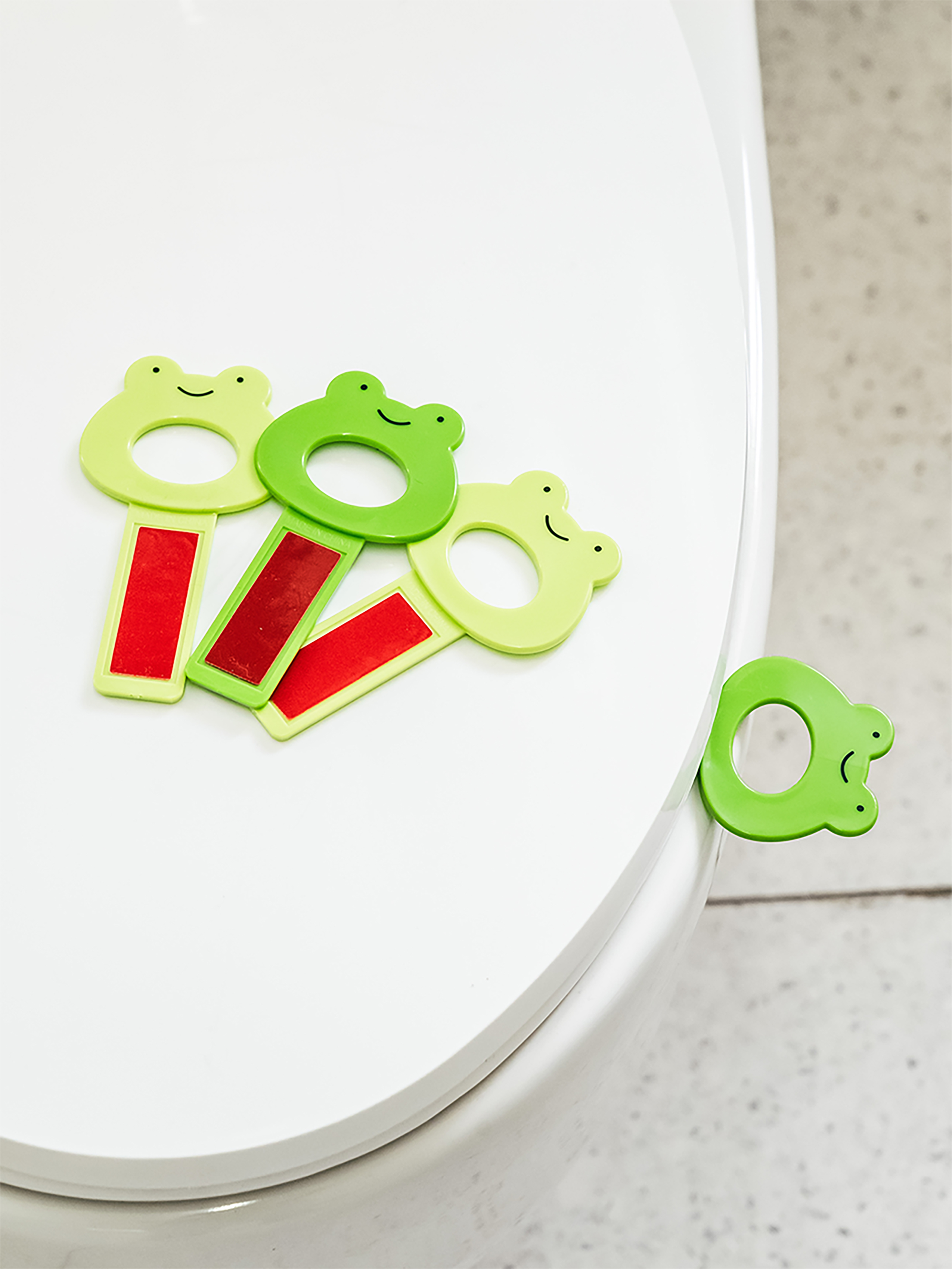 Green Rest Frog Toilet Handles 2pcs