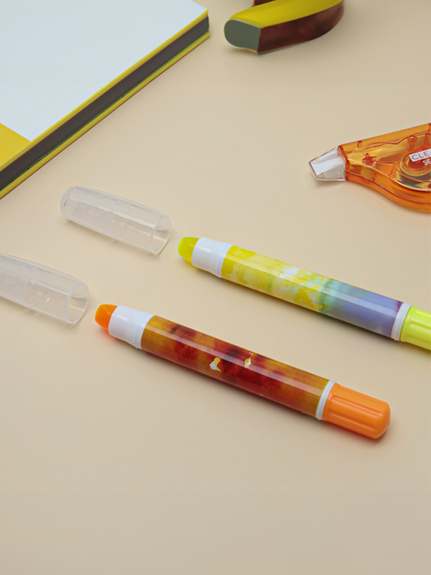 2 solid highlighters (fluorescent orange)