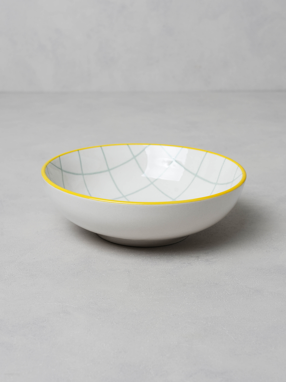 체크 패턴 원형 다용도 볼 17.5 cm
