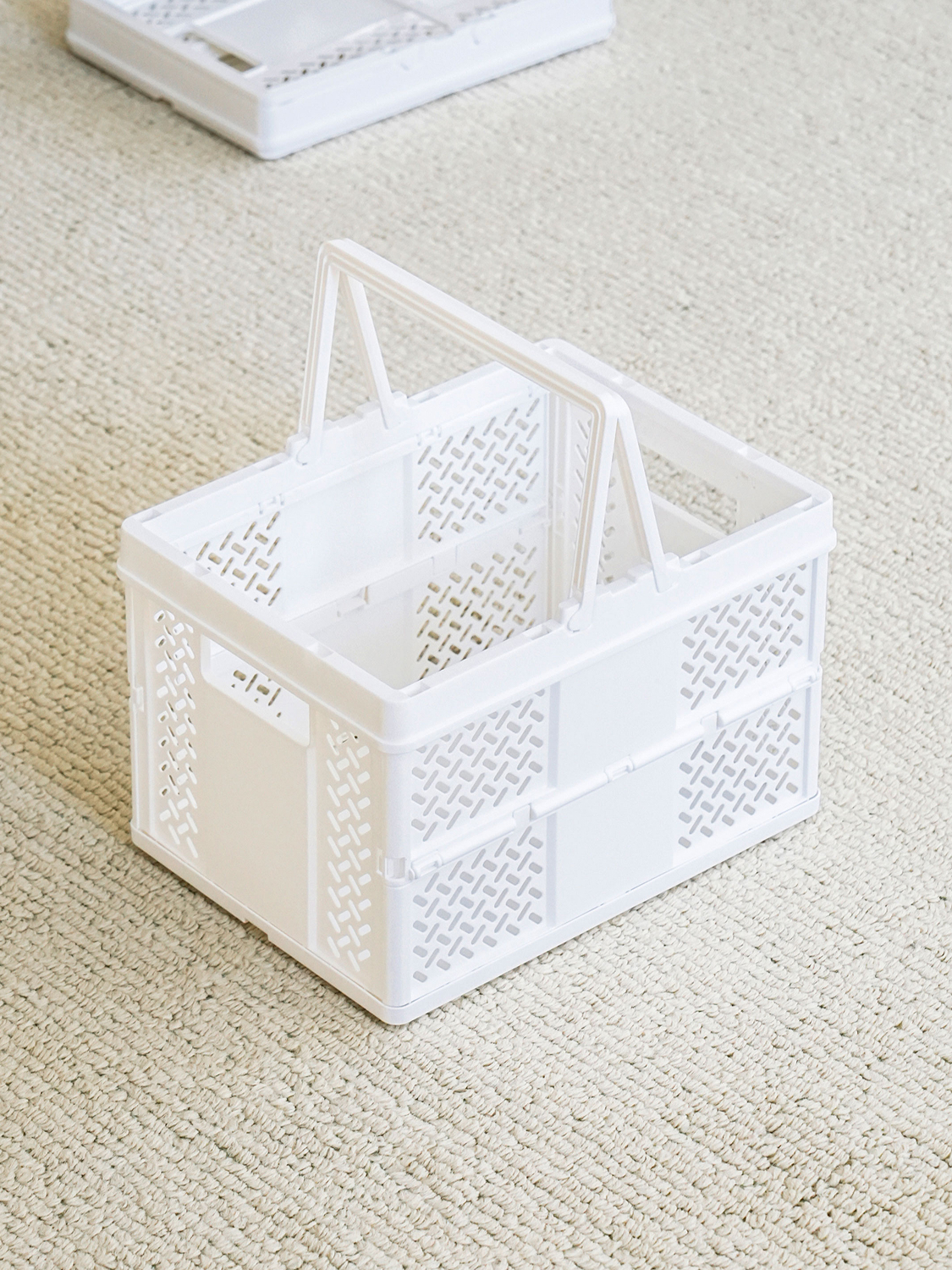 Foldable handle basket medium size