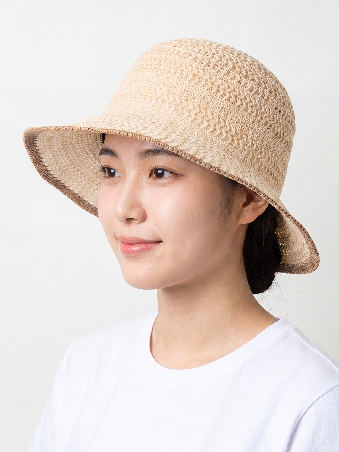 Wide brimmed woven hat ivory
