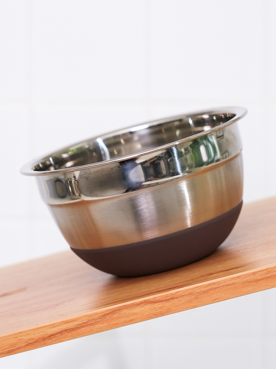 Non-slip floor mixing bowl 13.5 cm