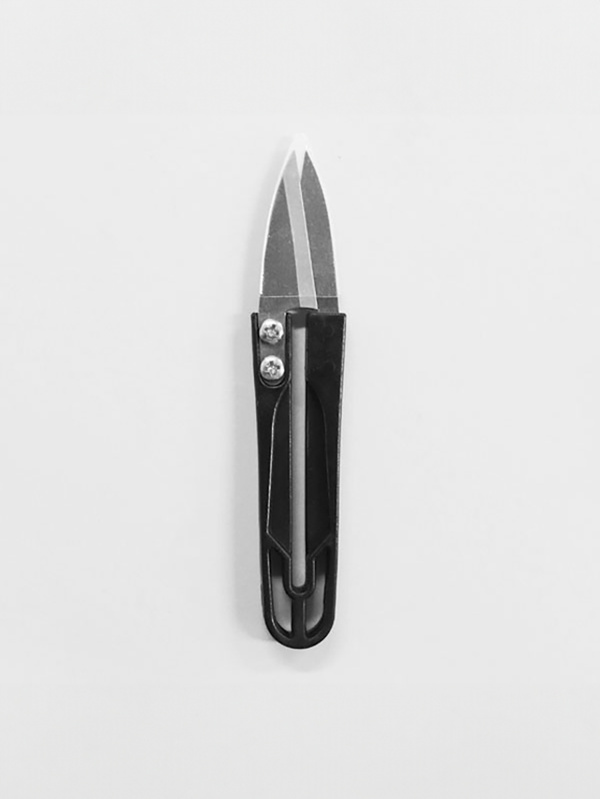 Multi-purpose colored scissors