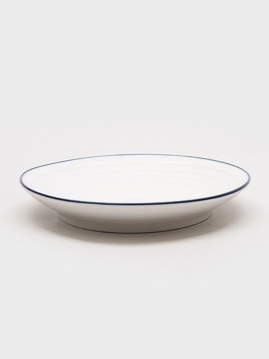 Newborn embossed blue line plate 20 cm