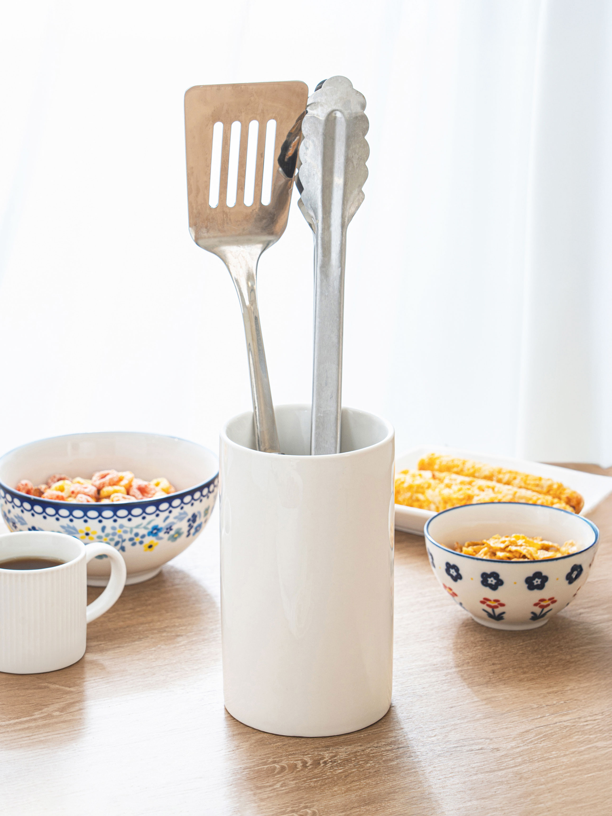 kitchen tool holder white