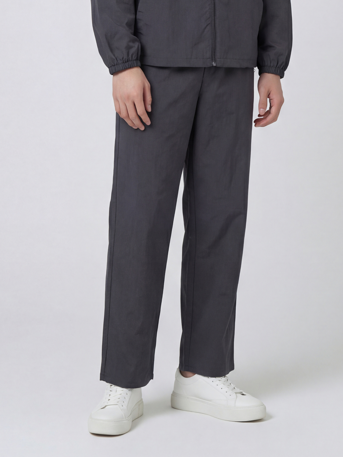[Common] Nylon straight pants M/L/XL charcoal