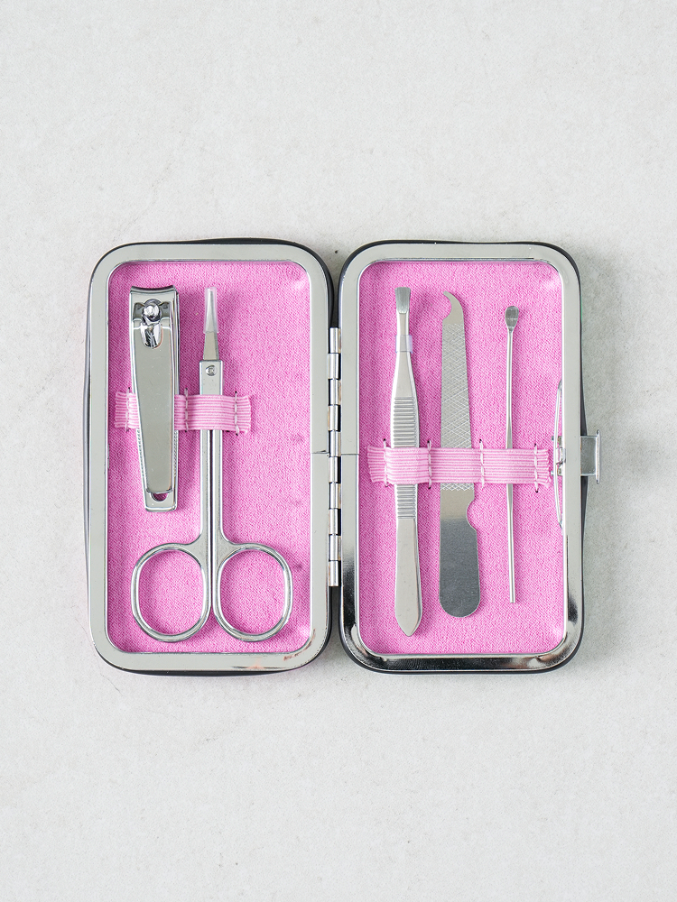 Pouch beauty tool set of 5
