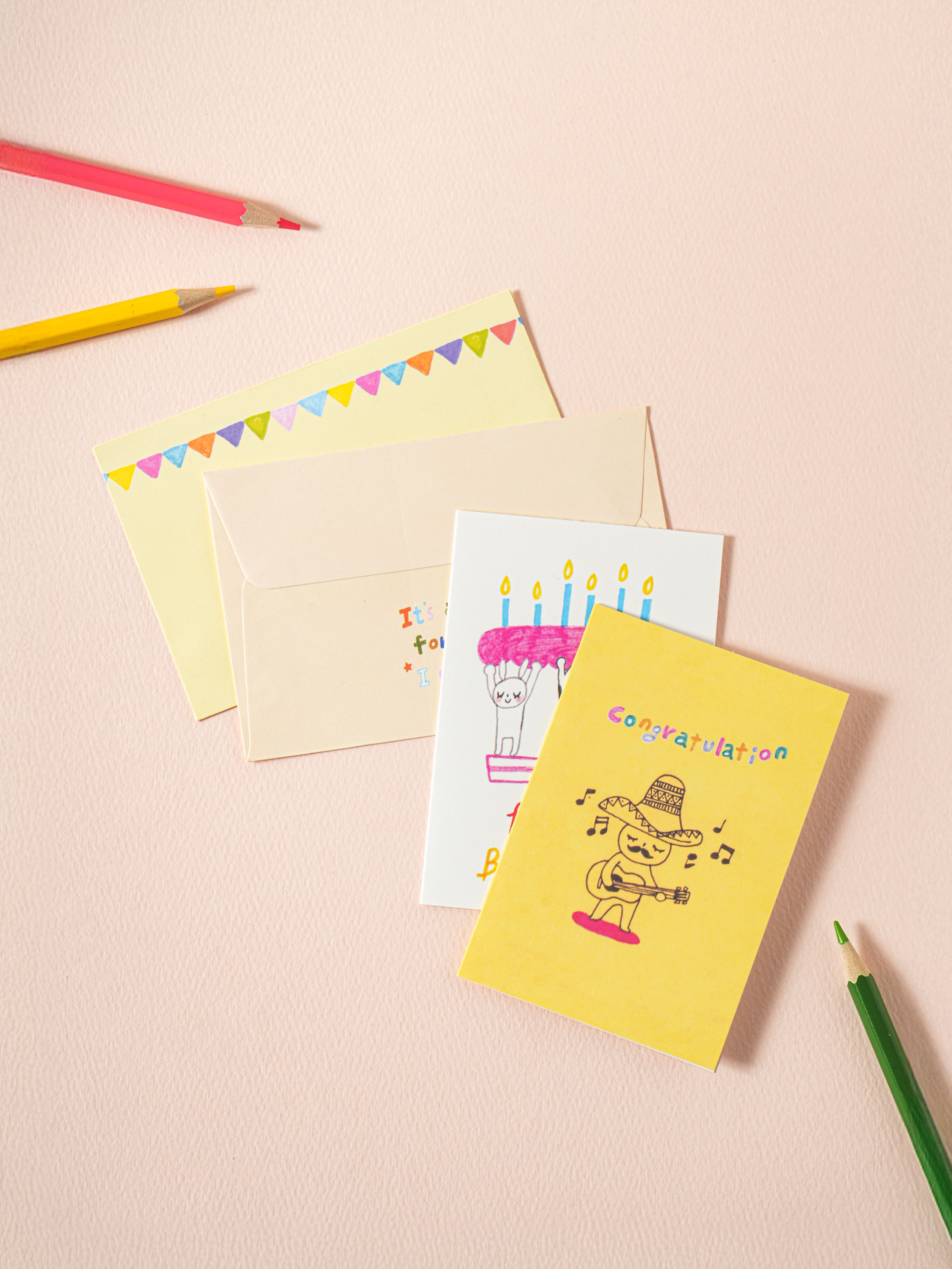 Milo Greeting Card 2-Pack Yellow & Cake