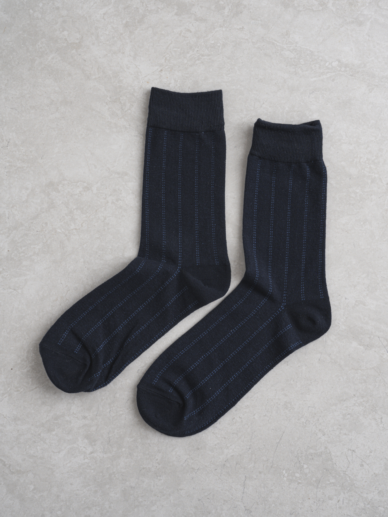 Monfoot Vertical Pattern Suit Socks Navy