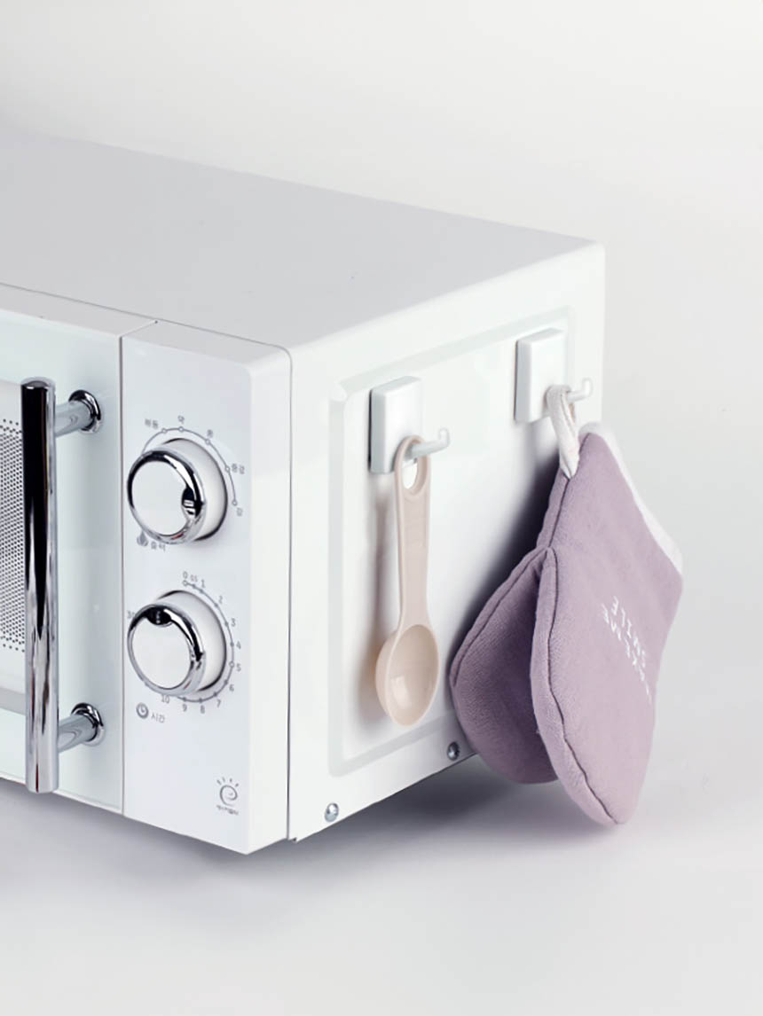Magnetic rectangular hooks (2 pieces)