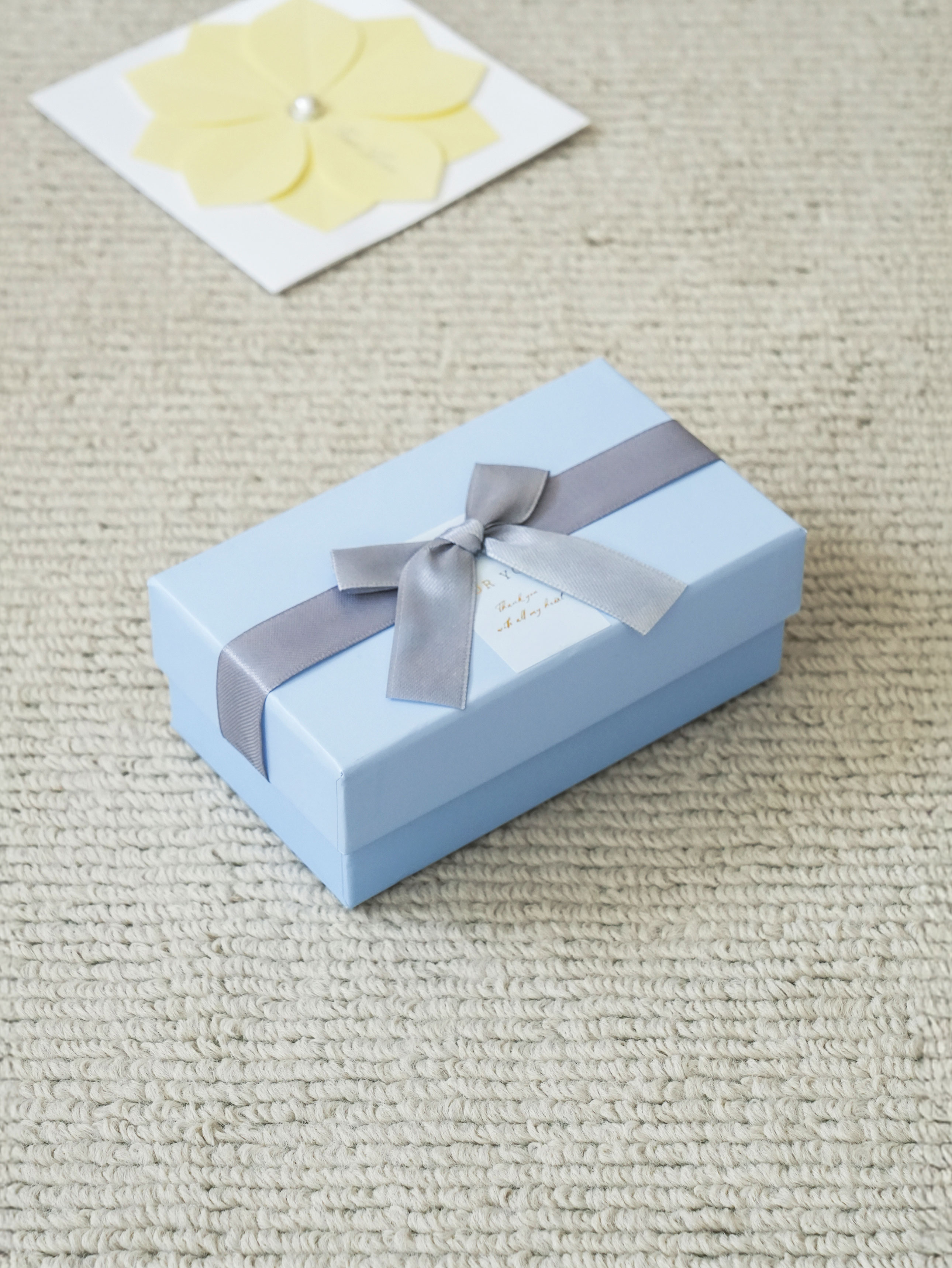 Ribbon Mini Box 14
