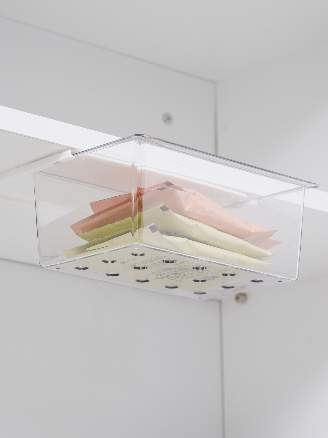 Attached clear drawers medium size