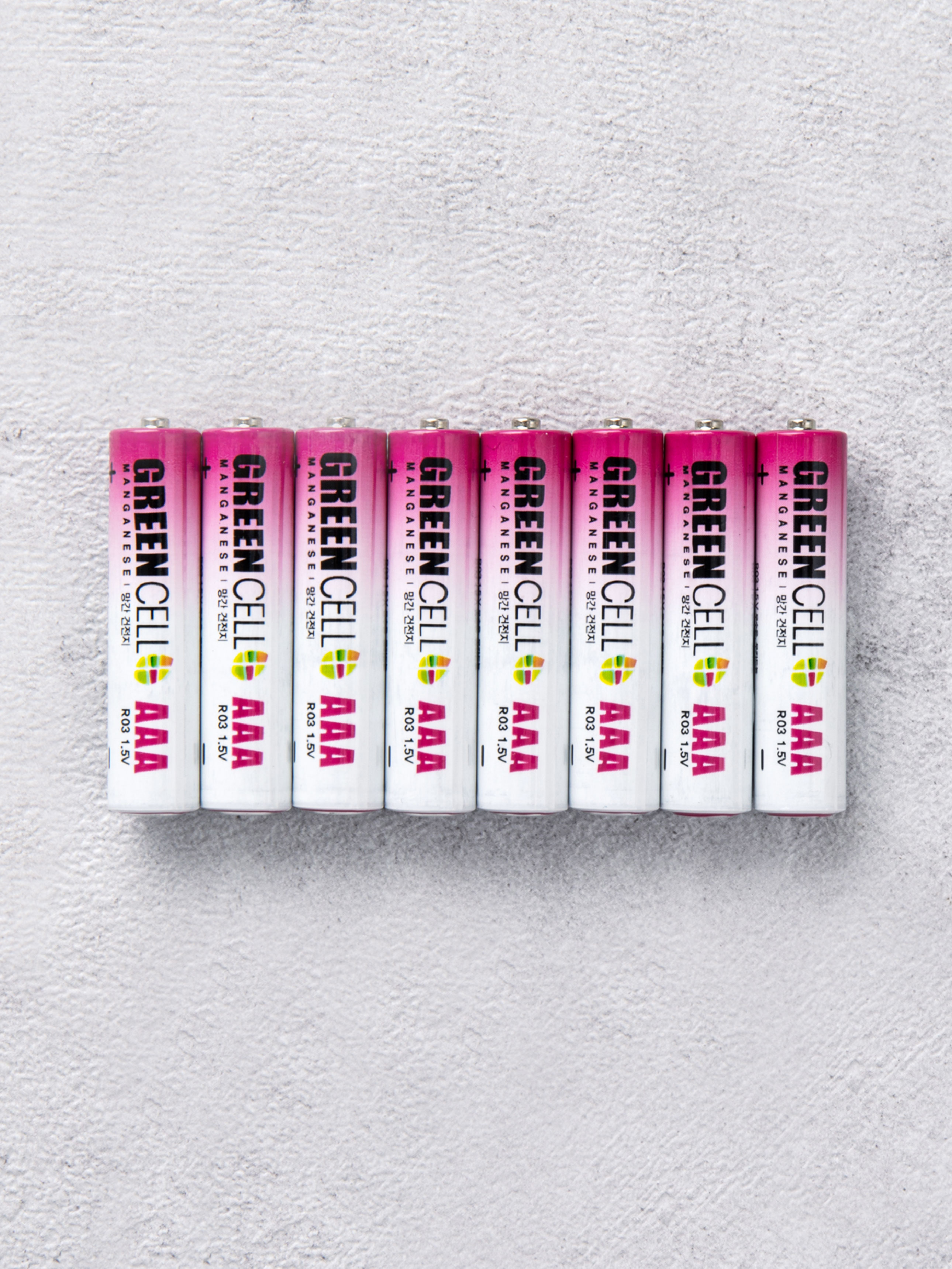 Manganese batteries R03 AAA 8 pieces