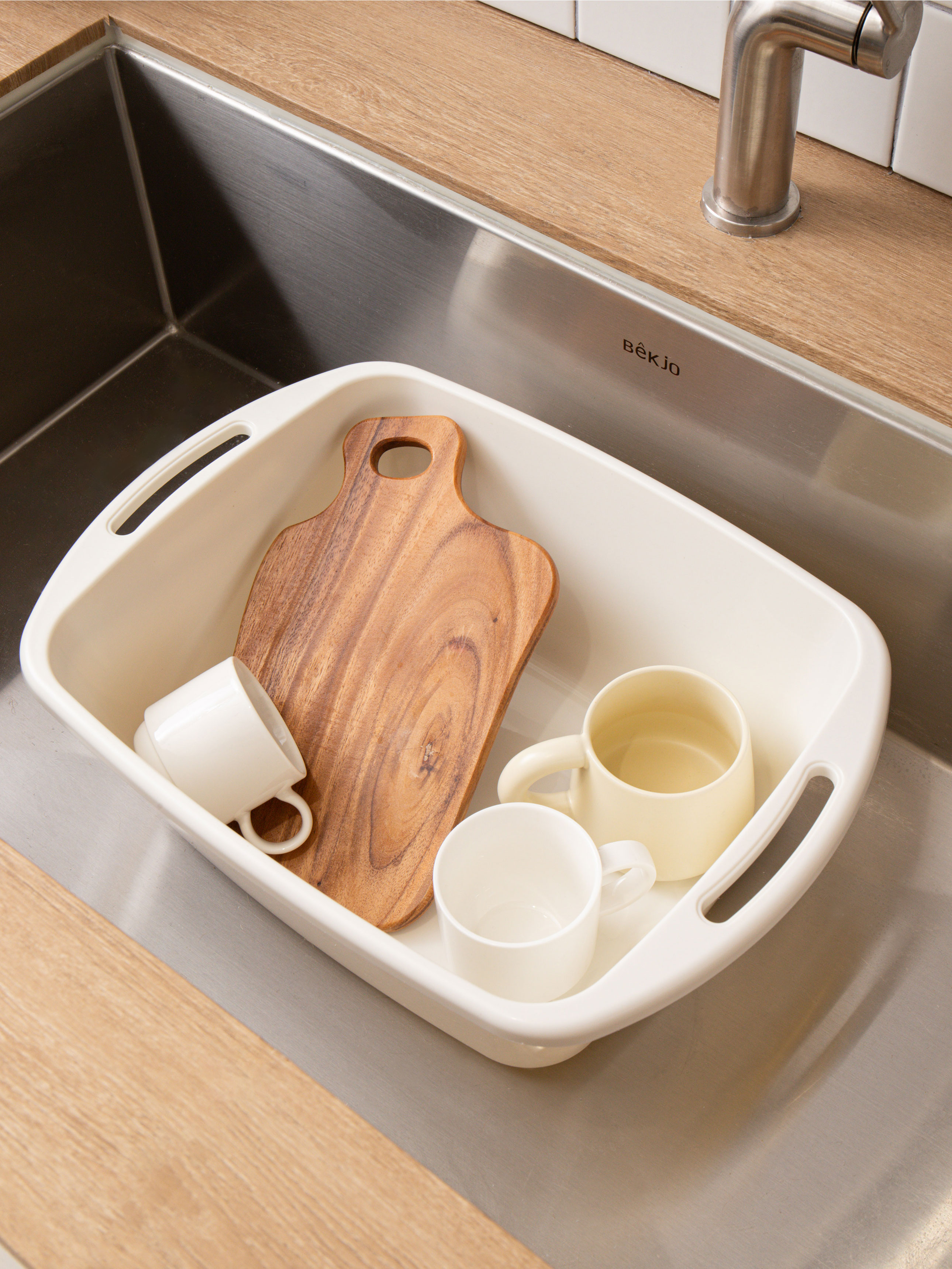 Colored square sink basin 10 L