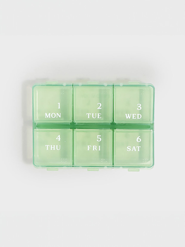 2 6-segment braille medicine containers
